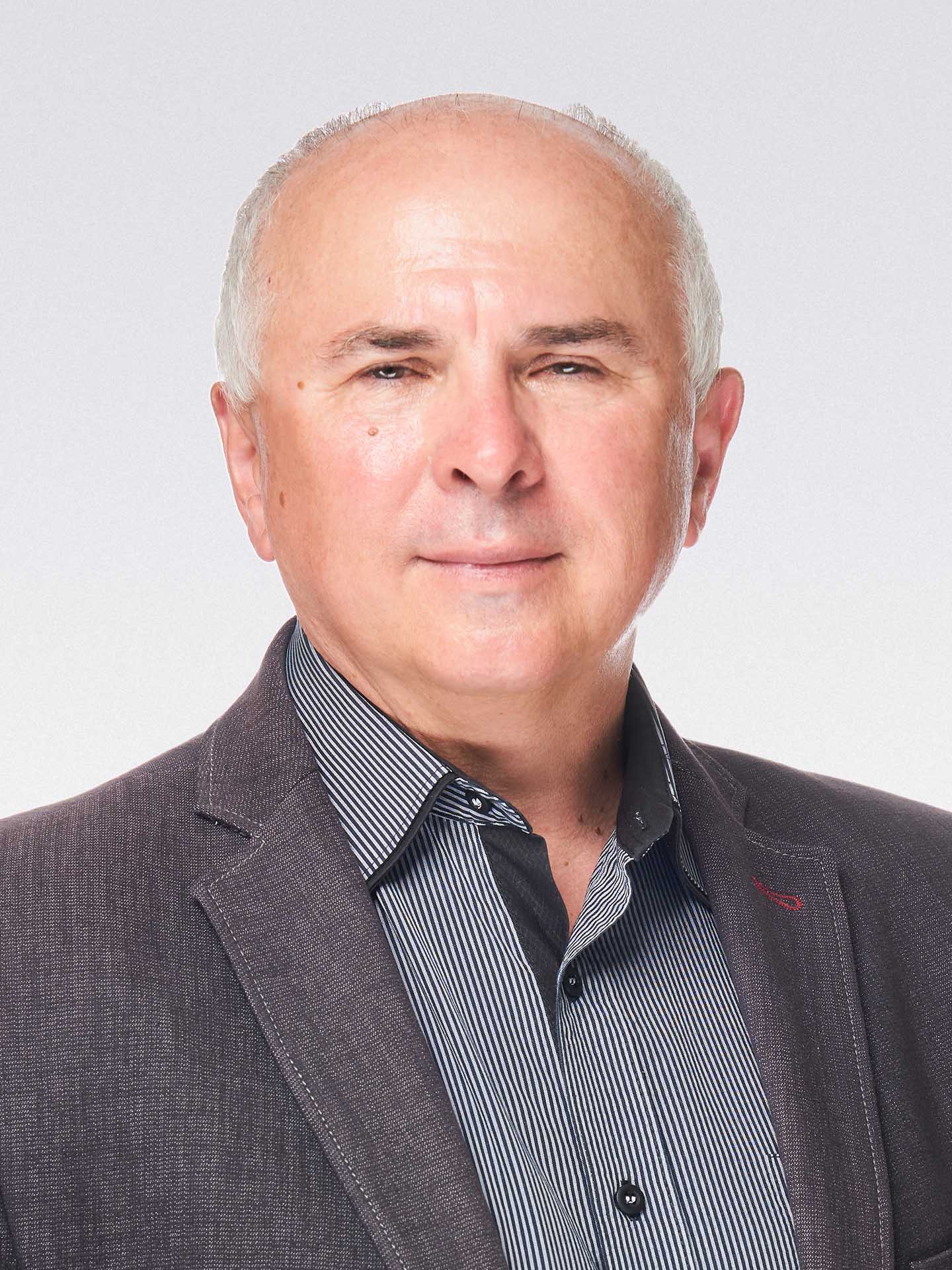 Jacek </br>Mroziński